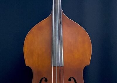 1. Chinese Contrabas gelamineerd - Voorkant