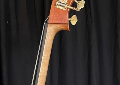 16. Contrabas_Claudot model_Hals en Kop